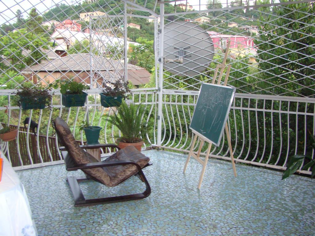 Guest House Temuri Batumi Zewnętrze zdjęcie