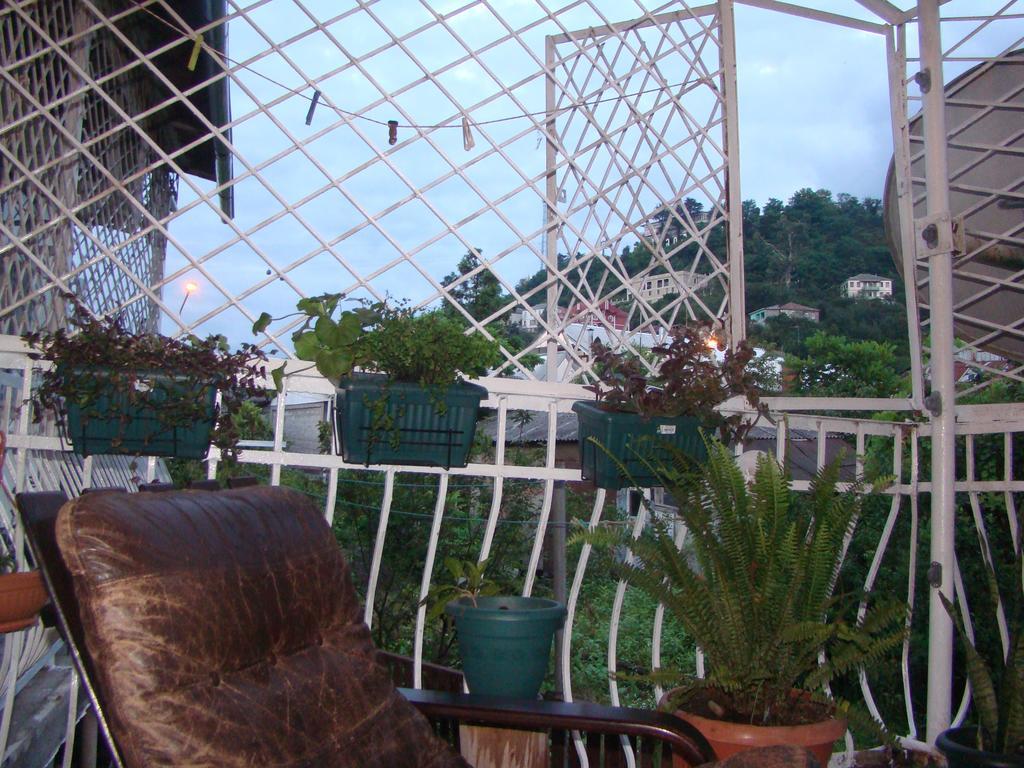 Guest House Temuri Batumi Zewnętrze zdjęcie